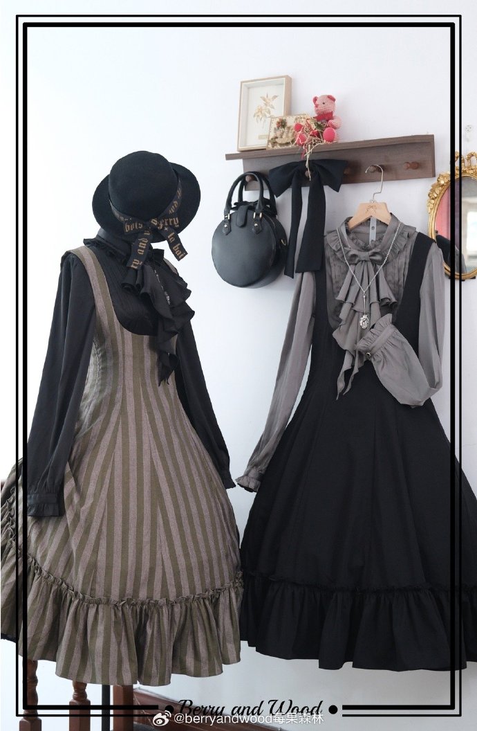 【受注予約12/3まで】Monochrome Reverie リボンタイブラウス