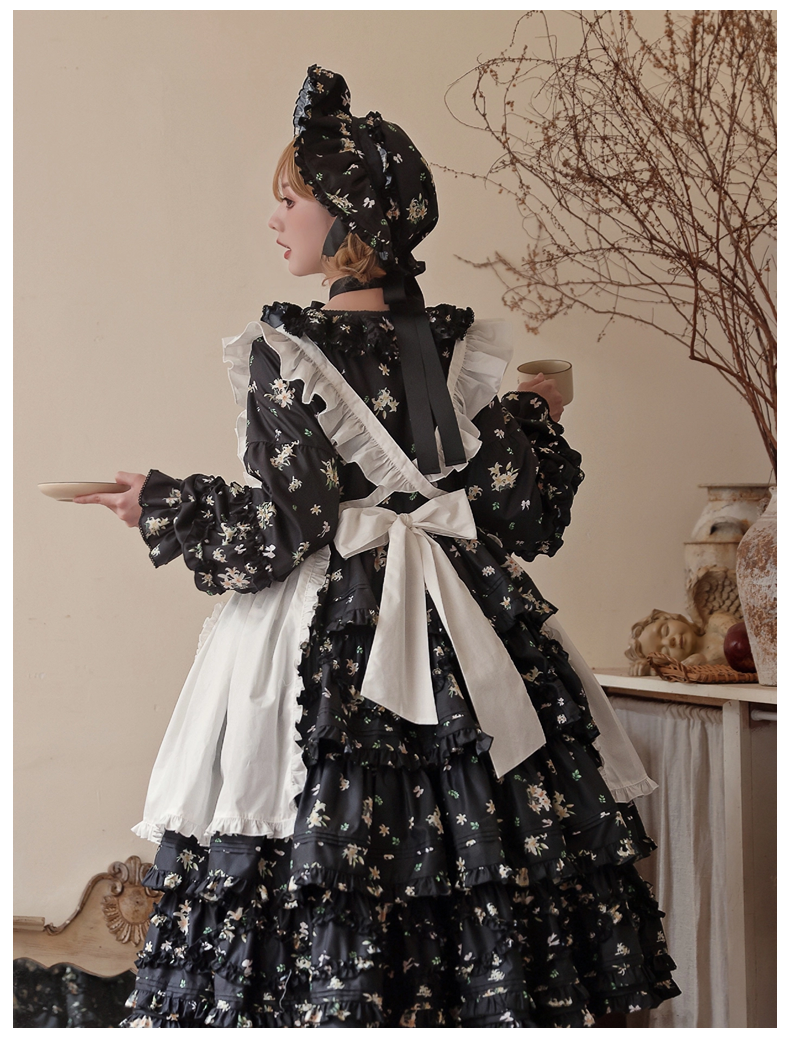 Fragments of Flowers エプロン・インナースカート