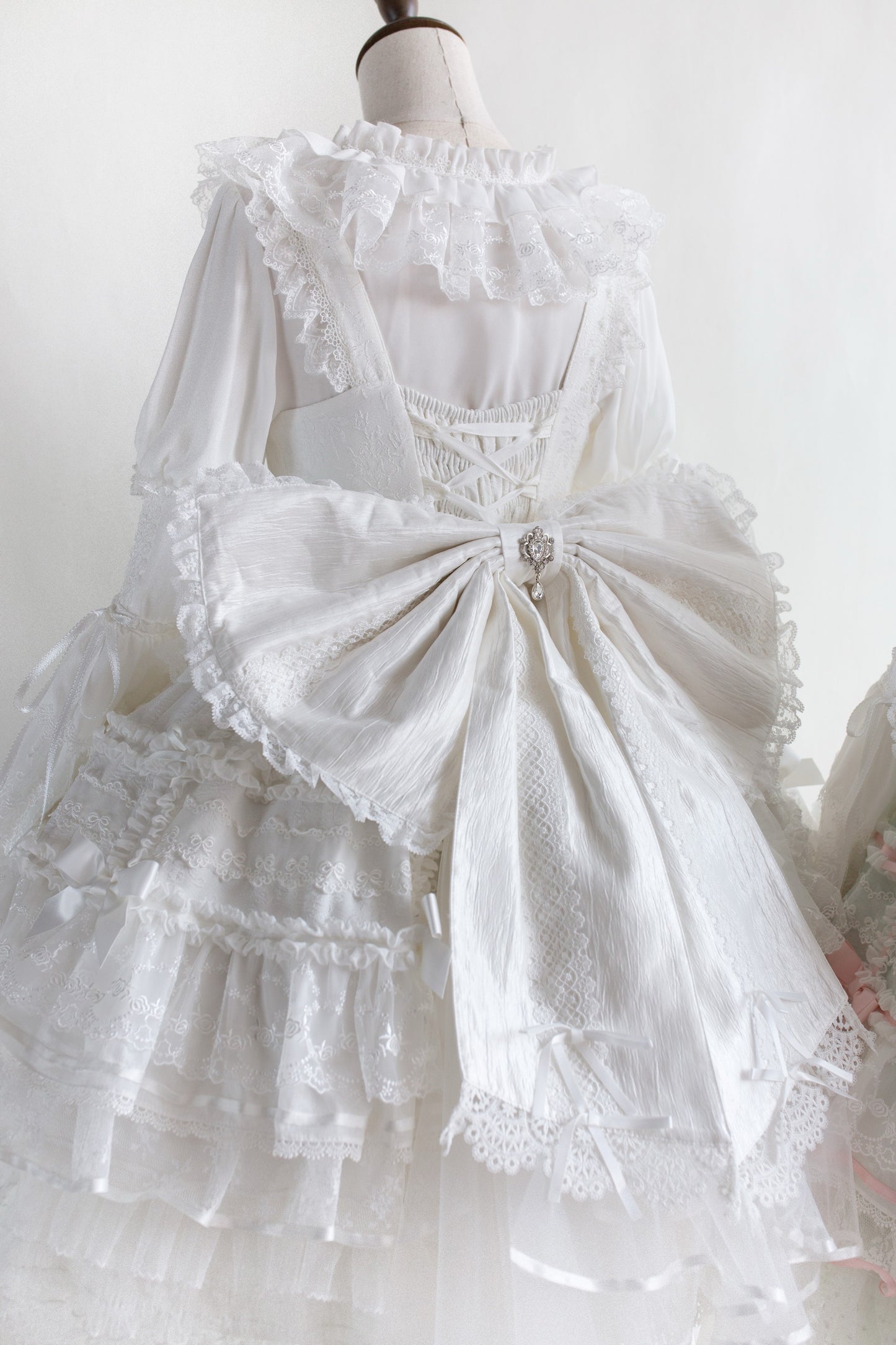 Wishing Star ドール風ジャンパースカート・ホワイト