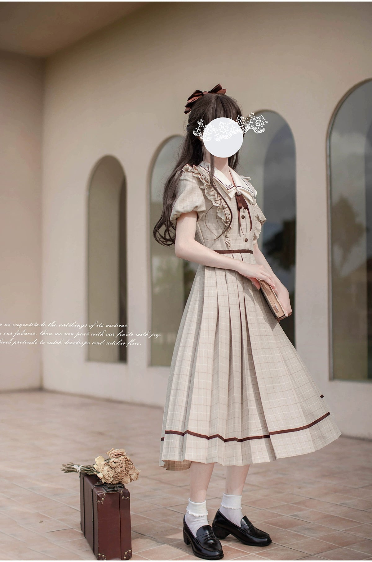 Betty フレンチレトロベージュチェック半袖ワンピース