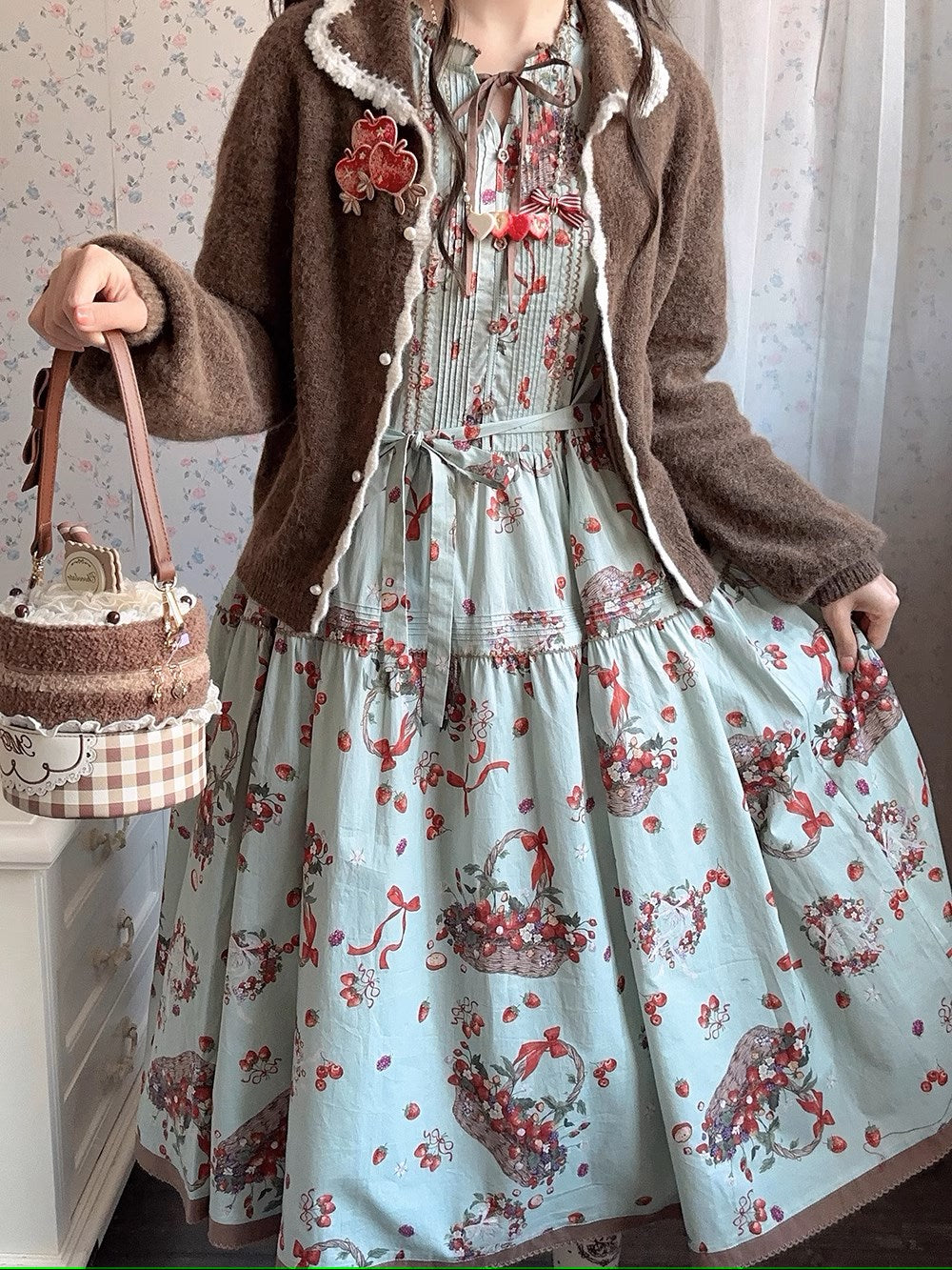 Picnic Basket ワンピース いちご柄