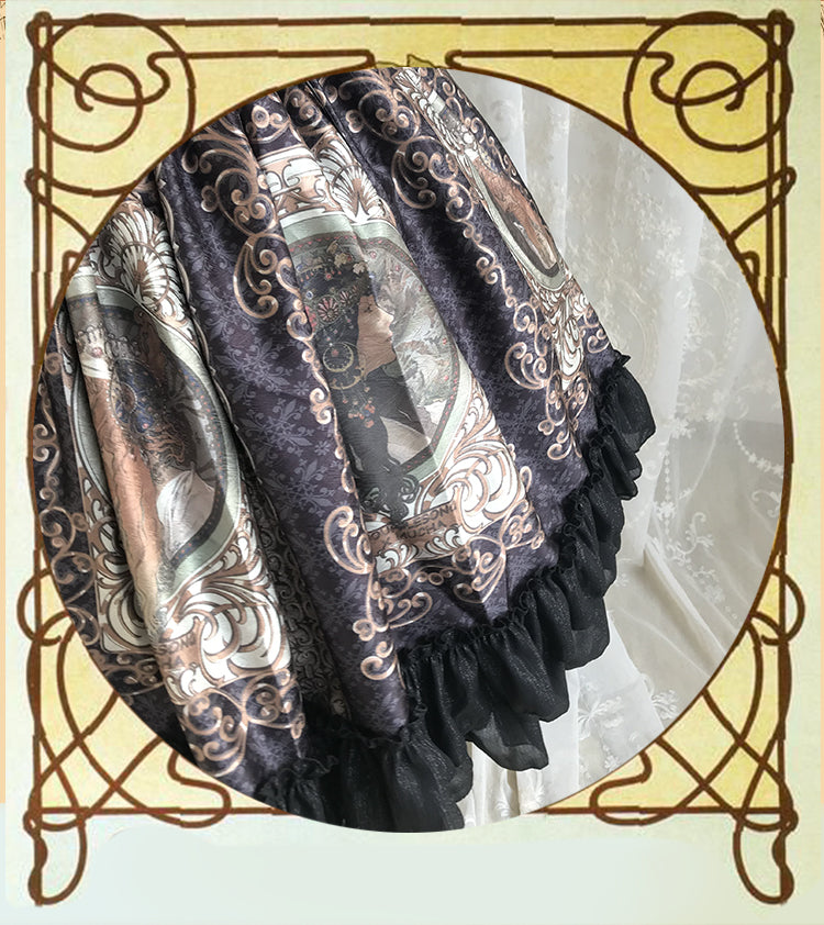 ミュシャ絵画のブラックジャンパースカート