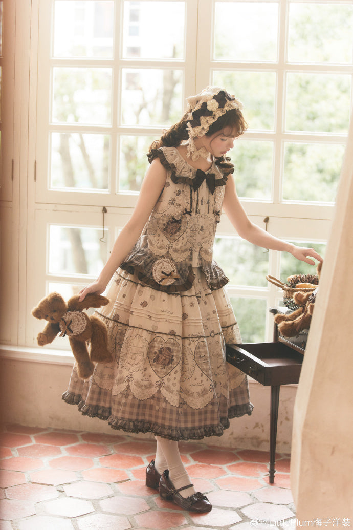 [Pre-orders available until 2/12] Sepia Rose Town Skirt