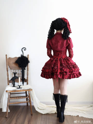 [Pre-orders available until 1/8] Rose Knight II Jacquard Lace Jumper Skirt and Bolero - Red