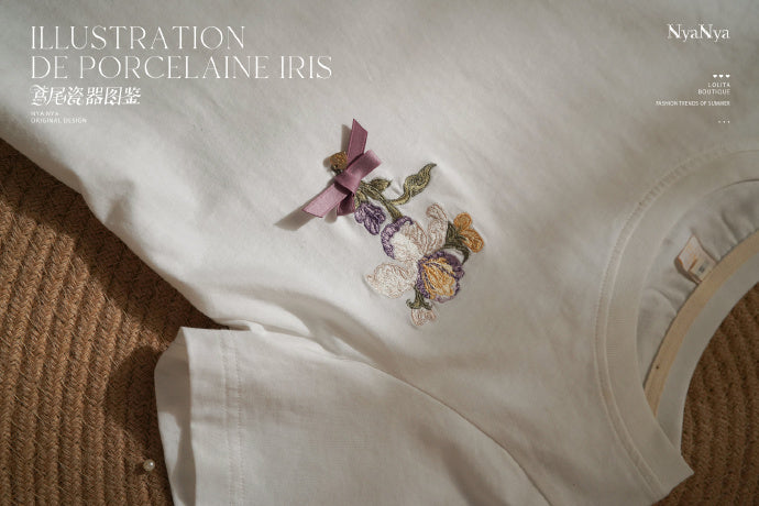 [Pre-orders available until 2/11] Illustration de Porcelaine Iris embroidered T-shirt