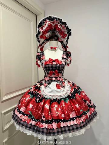 Dream to Strawberry  プリントワンピース