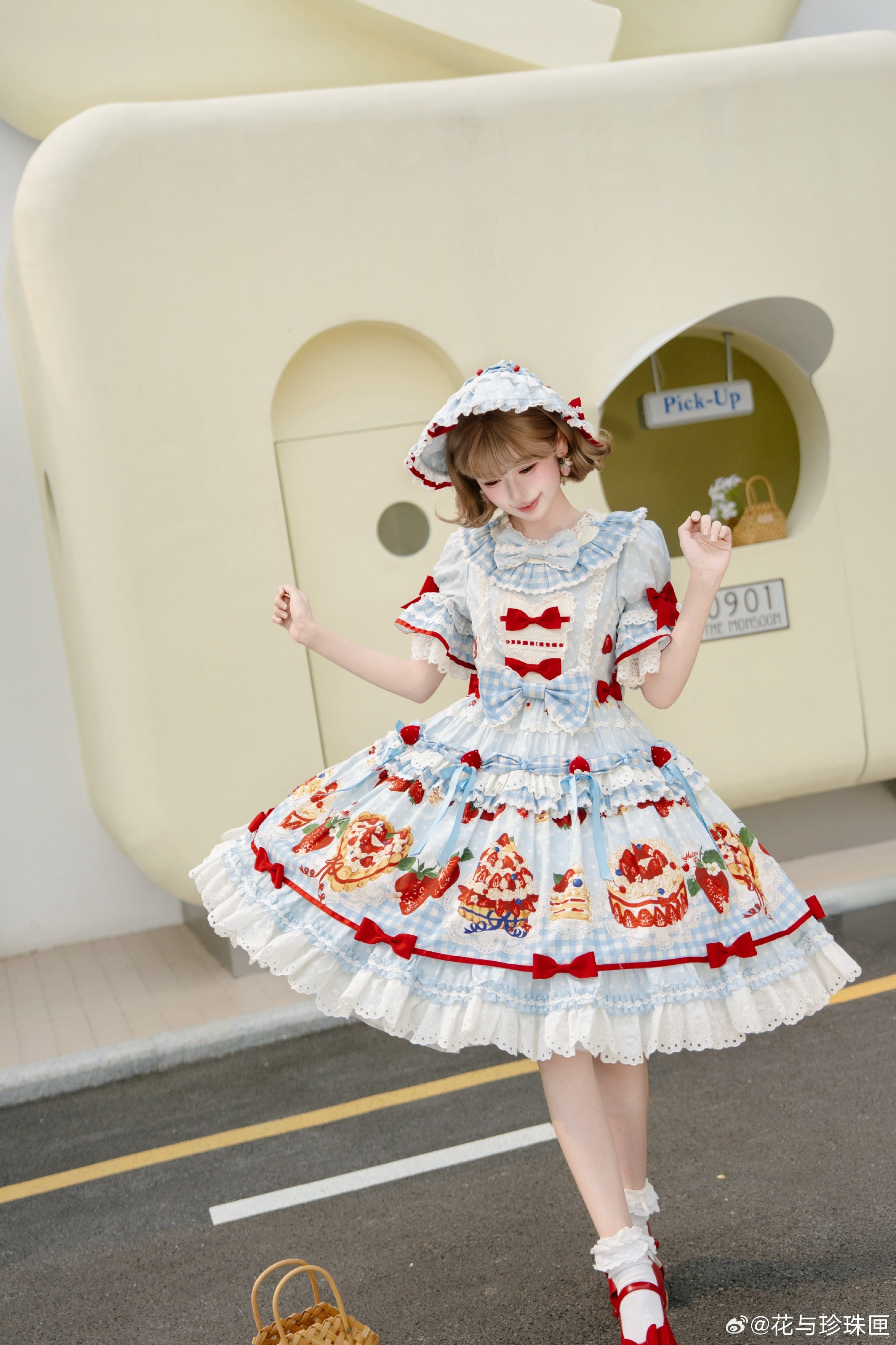 【受注予約8/26まで】Strawberry Cake Guide プリントワンピース 新色