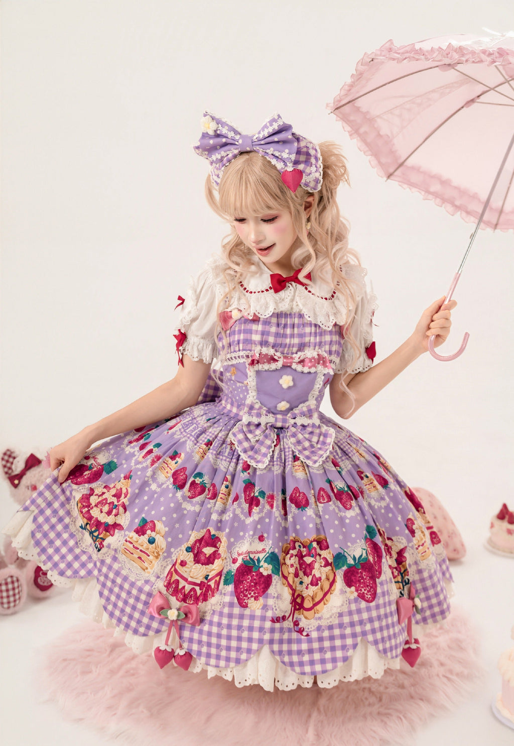 【受注予約8/26まで】Strawberry Cake Guide プリントジャンパースカート ・新色