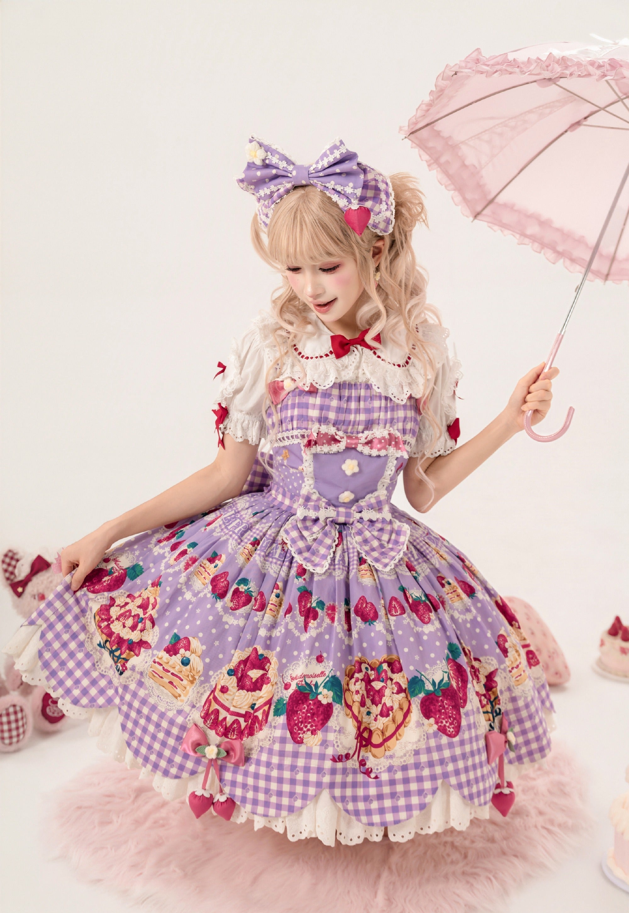 【受注予約8/26まで】Strawberry Cake Guide プリントジャンパースカート ・新色