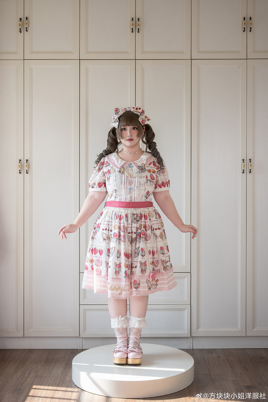 【受注予約6/24まで】Strawberry Parfait Tea プリントワンピース