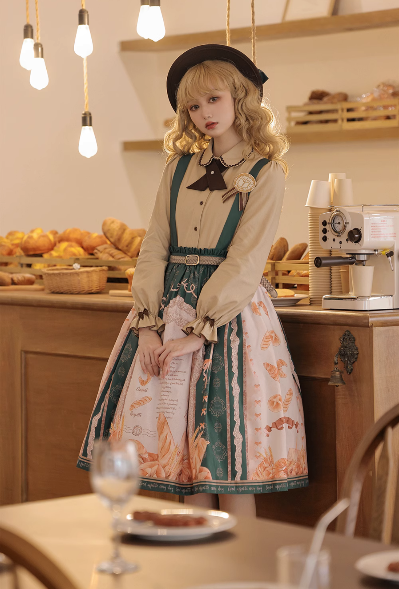 Bread morning 2way suspender skirt with bread and ribbon