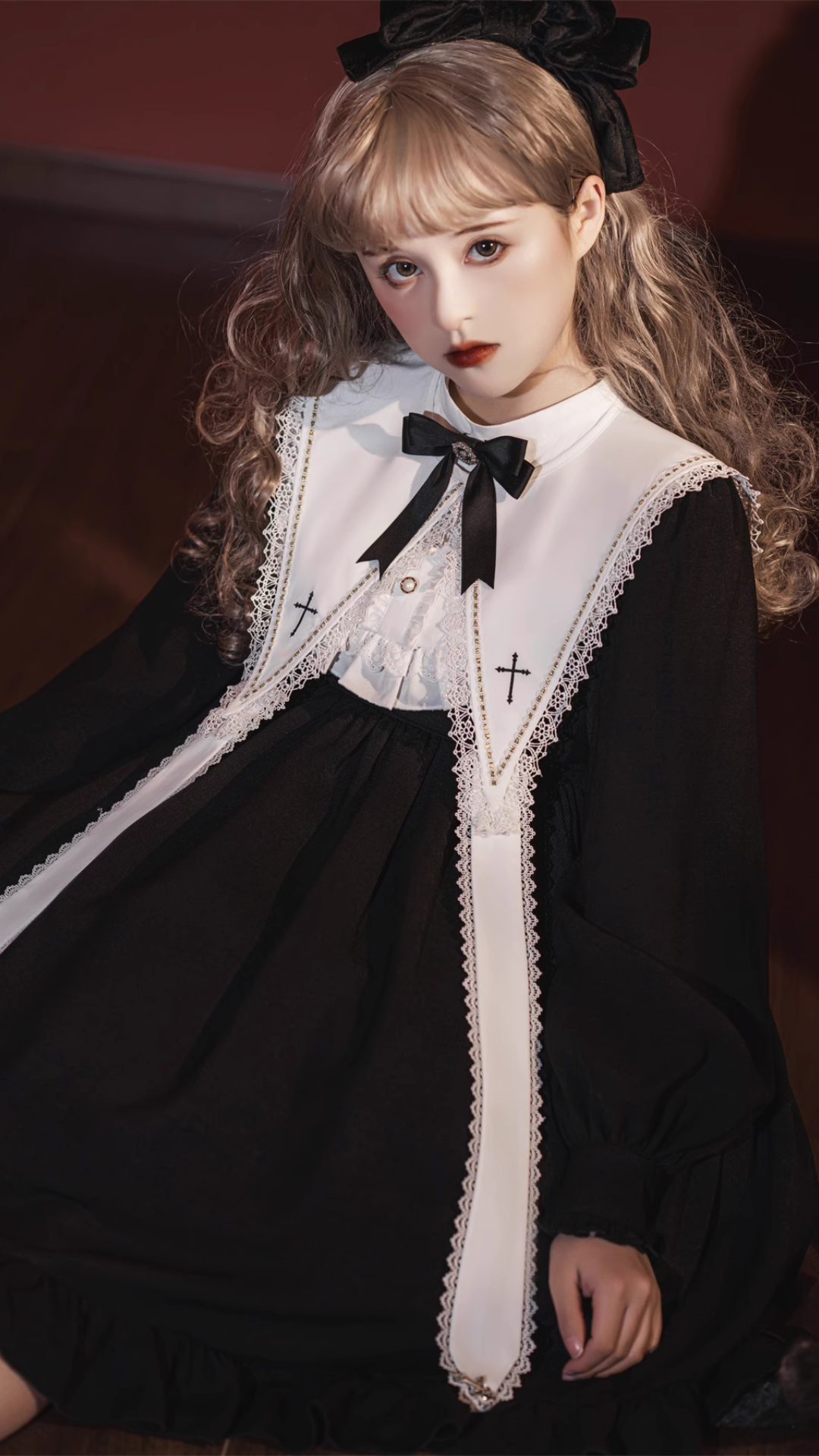 Cross Contract シスター風長袖ワンピース 付け襟付き