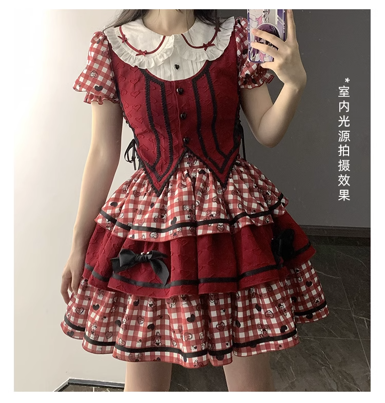 Queen of Hearts ギンガムチェックのブラウスとスカートのセットアップ
