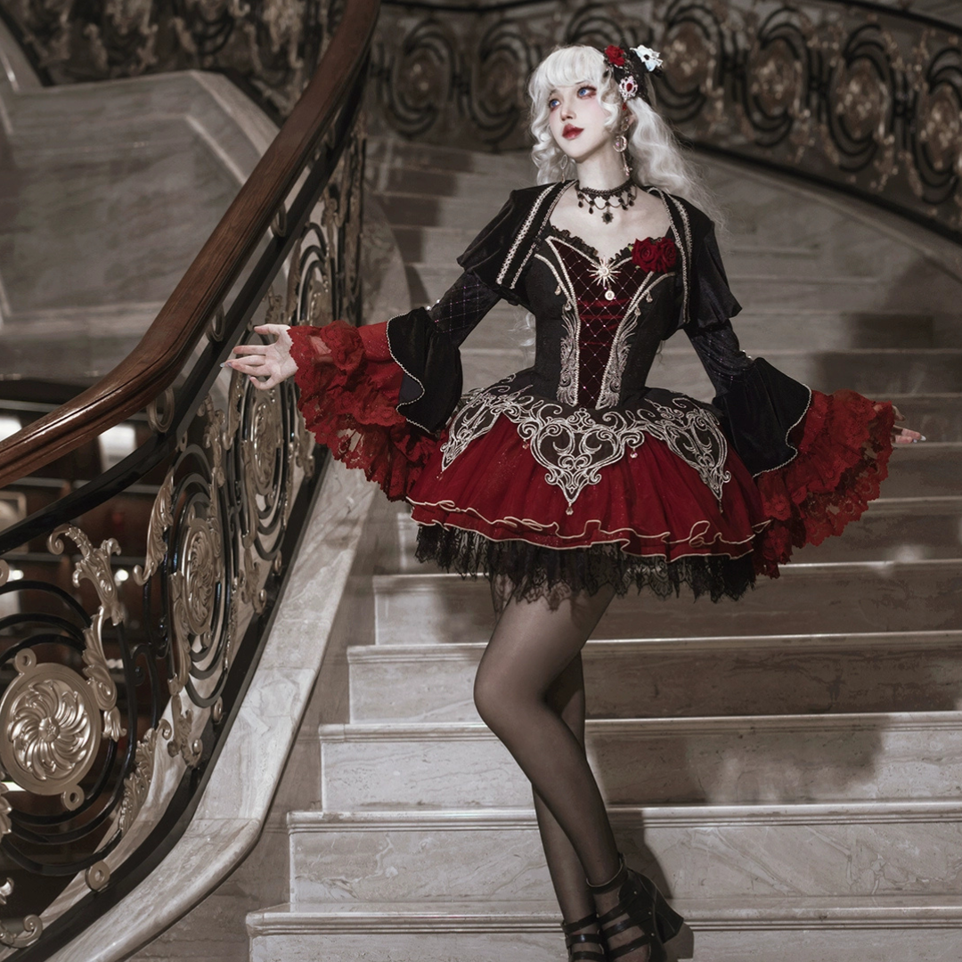 Bloodmoon ゴスロリジャンパースカートセット