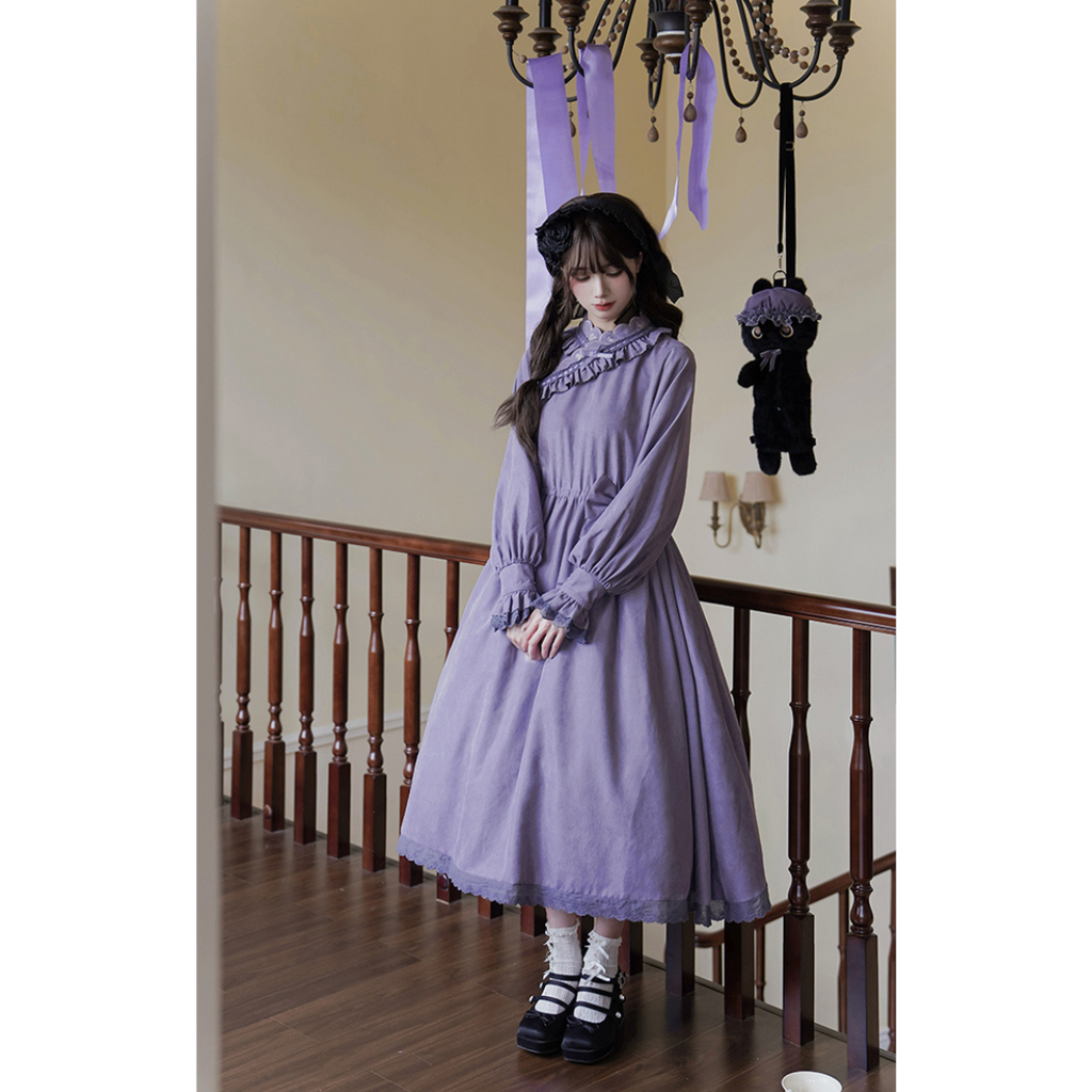 Sweet Moon 鈴蘭刺繍の華ロリエプロンとワンピース