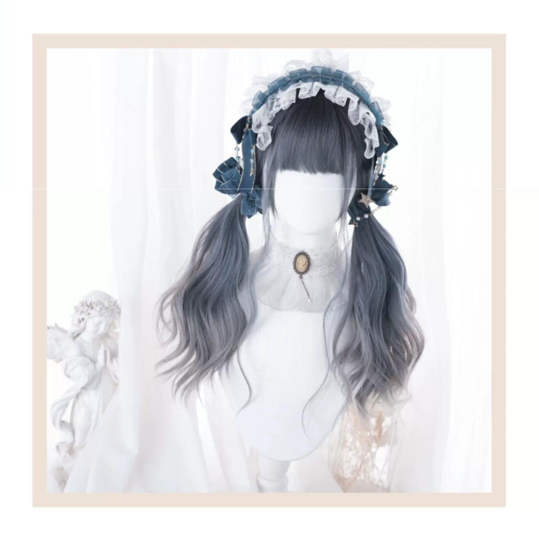 Lolita wig, blue-gray, fluffy, long curls