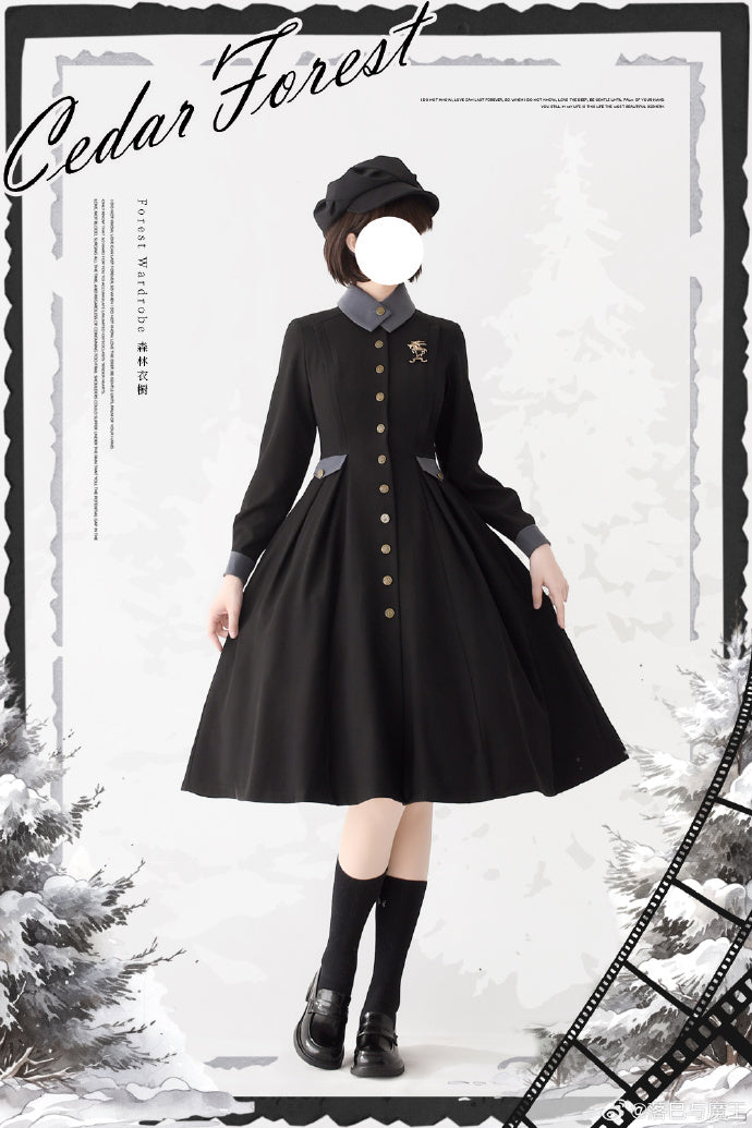 Snow Cedar クラシカルケープ付きワンピースコート
