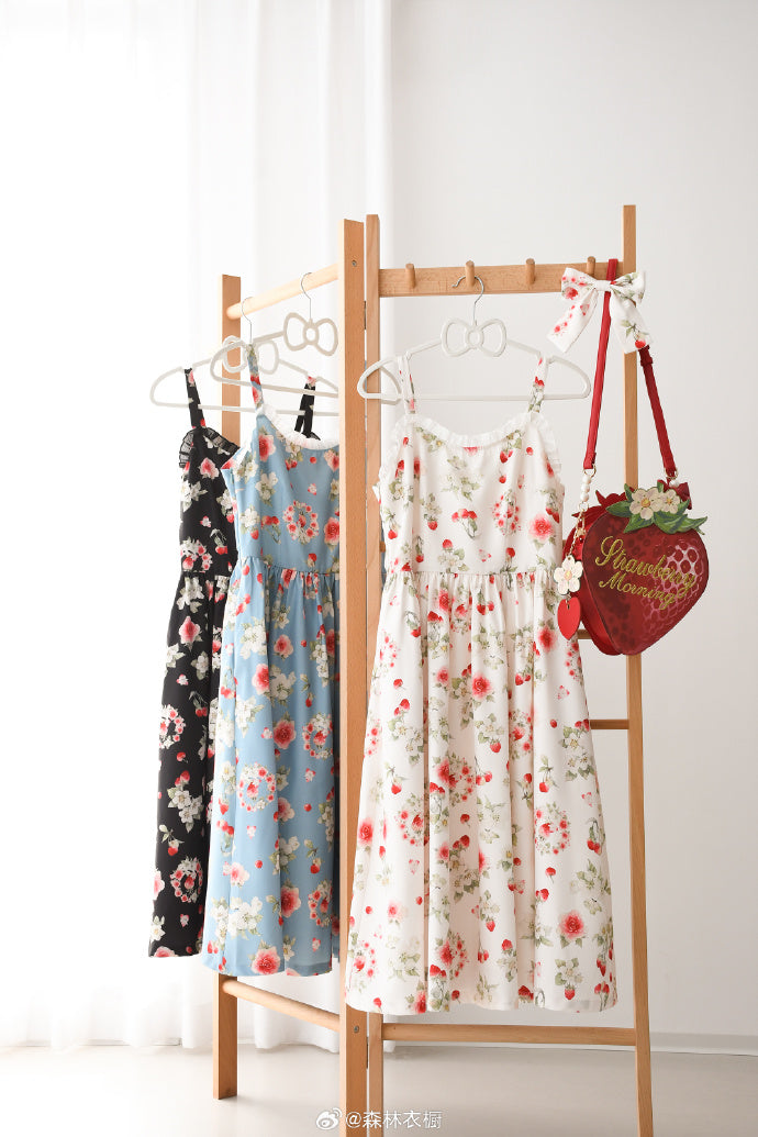 初夏の苺絵本 ジャンパースカート  リボンのヘアアクセ付き