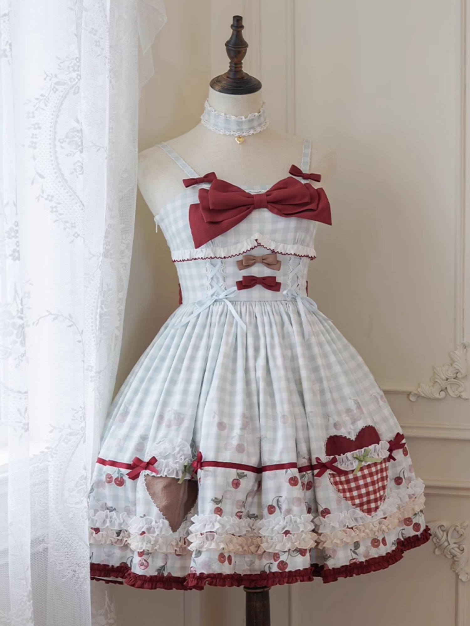 Cherry and Heart ギンガムチェックのジャンパースカート – ロリータ Cherry and Heart ギンガムチェックのジャンパースカート – ロリータ