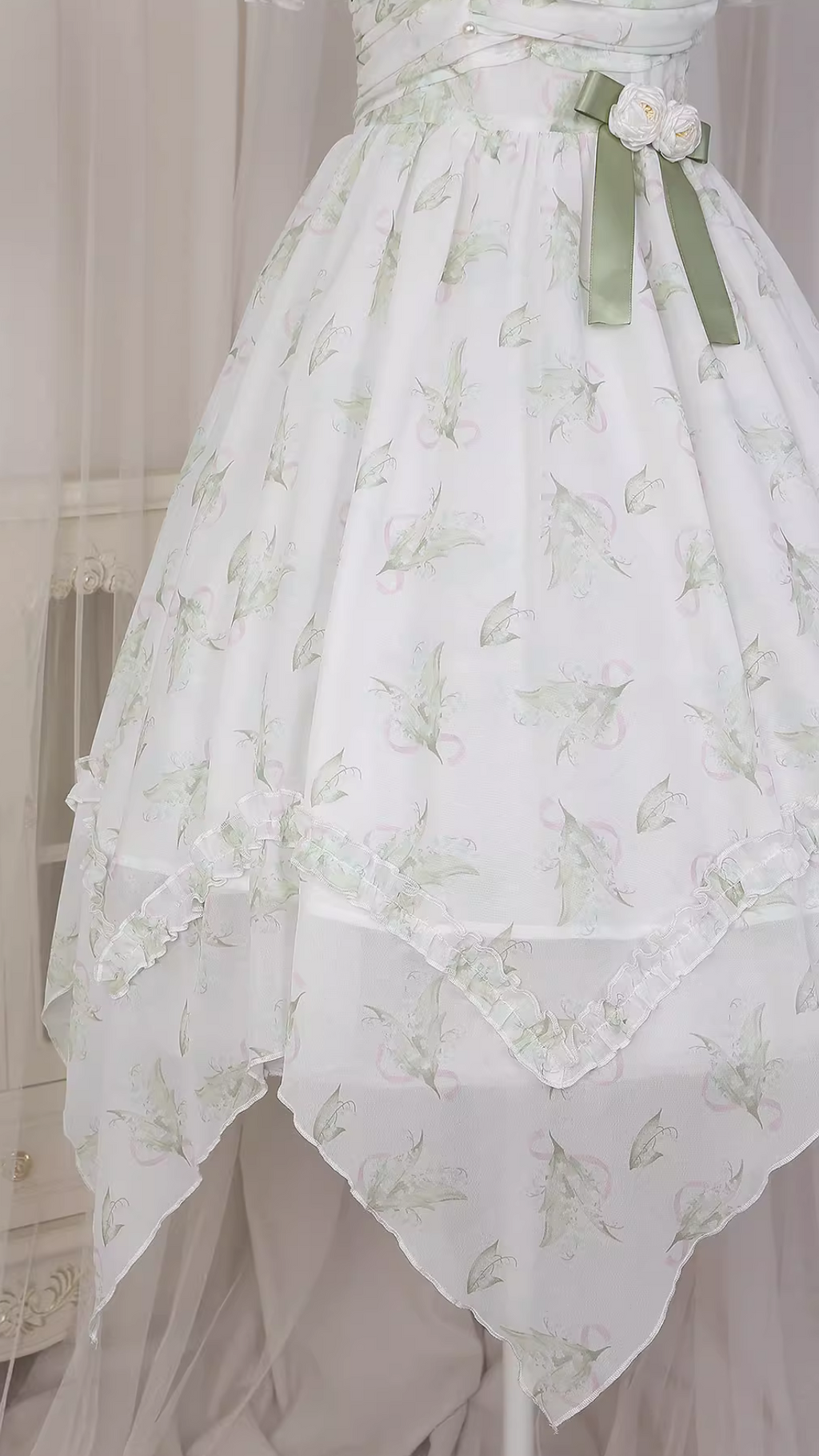 Lily of the valley 朝露のジャンパースカートとボレロ