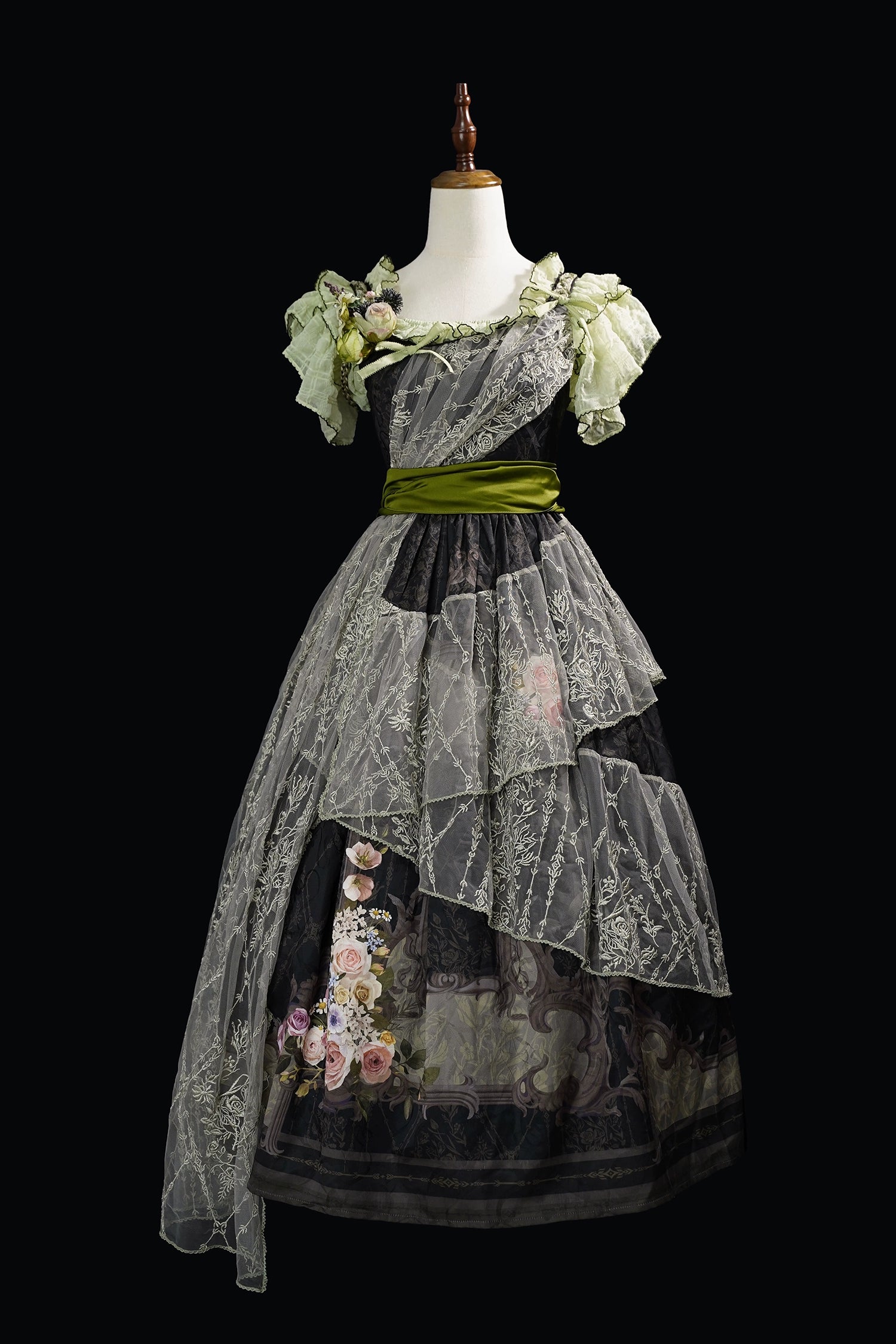 [Pre-orders available until 1/23] Anthea Garden jumper skirts in two styles, with floral prints