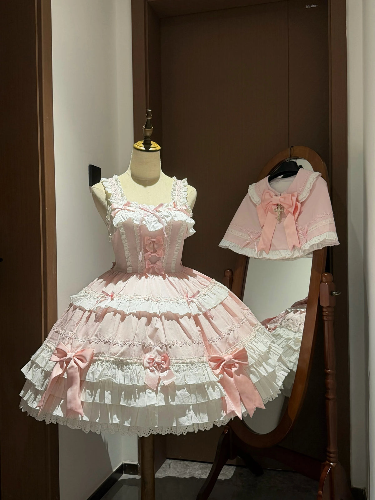 【受注予約10/14まで】Labyrinth Doll ジャンパースカート・マント・ブラウス3点セット