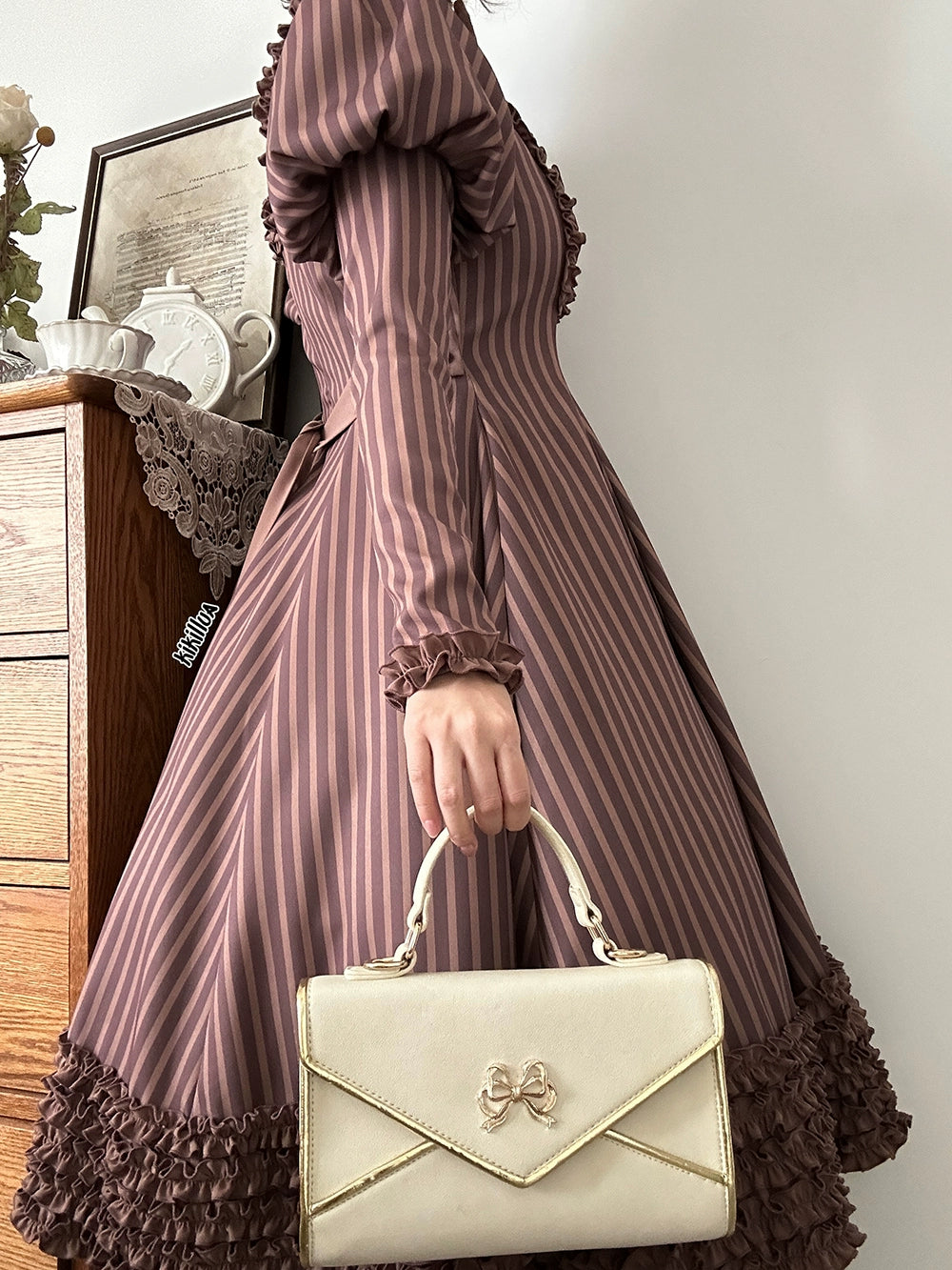 【予約販売】Classic Chocolat Stripe ストライプワンピース・ロング丈
