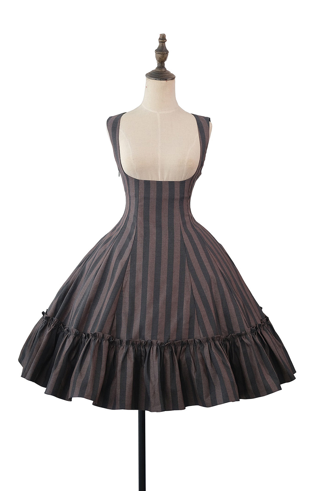 【受注予約12/3まで】Monochrome Reverie ジャンパースカート・ストライプ