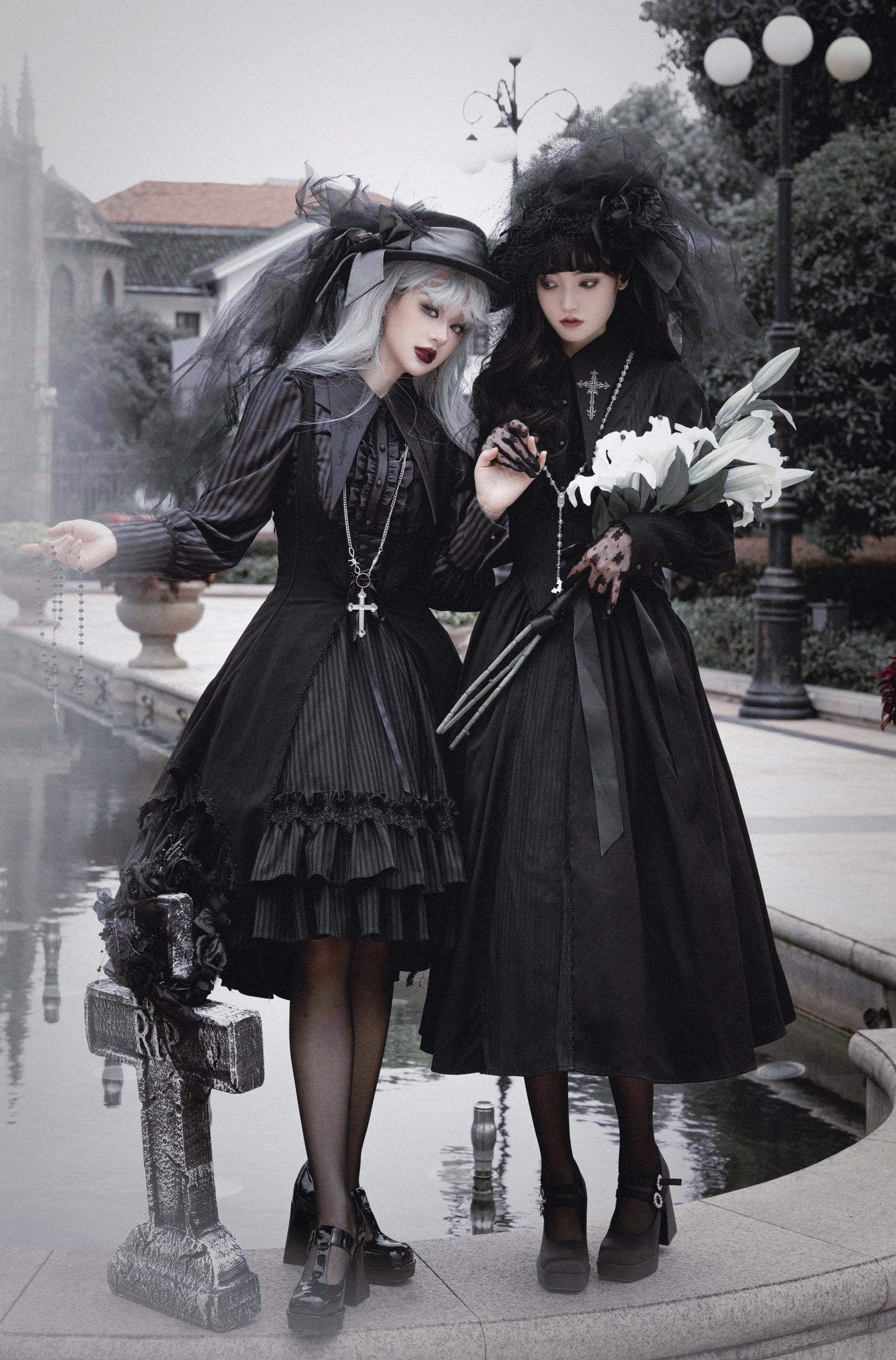 [Sale period ended] Song for Prayer Gothic Lolita dress