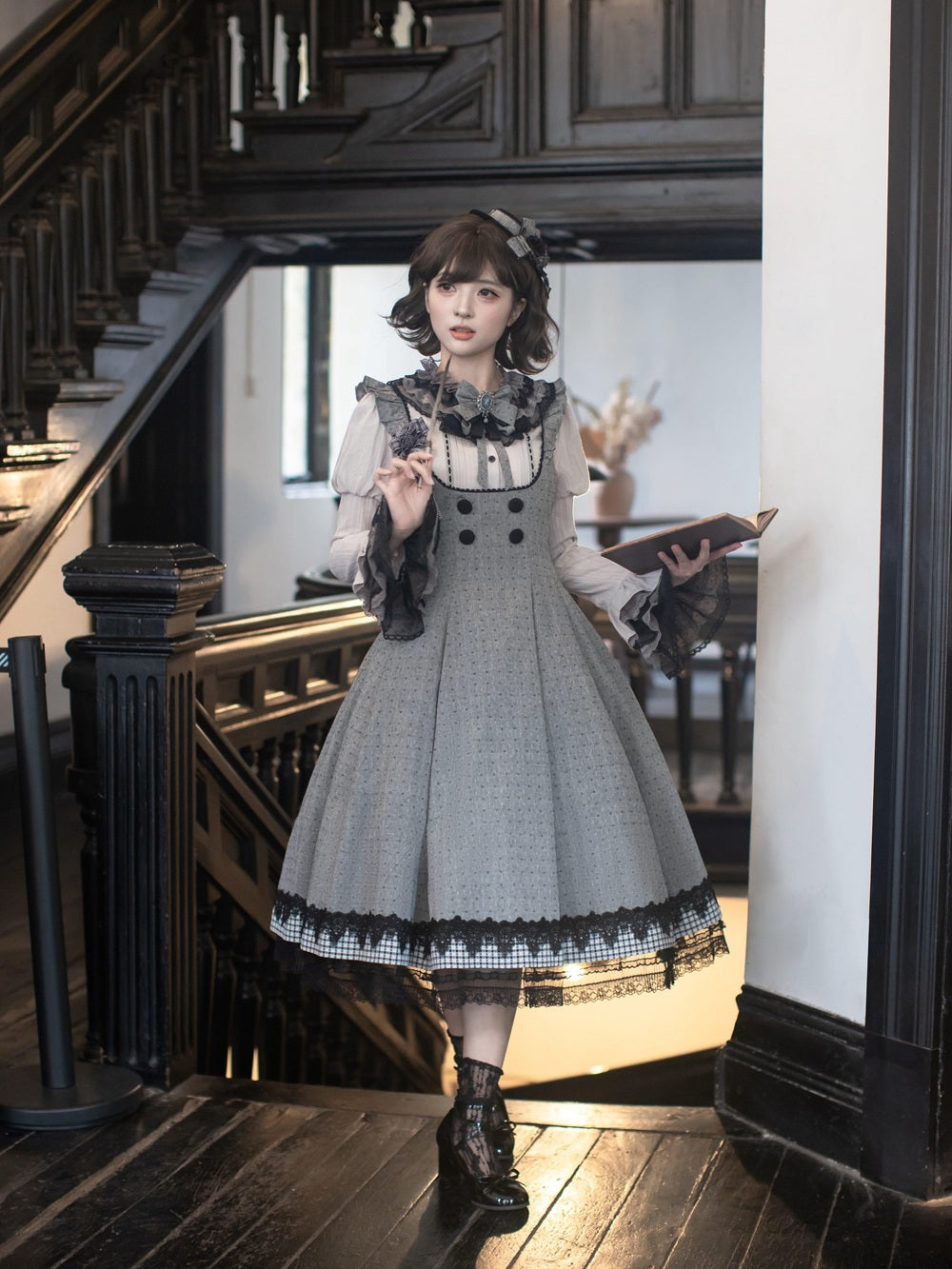 【受注予約6/17まで】Grey Poetry クラシカルジャンパースカート