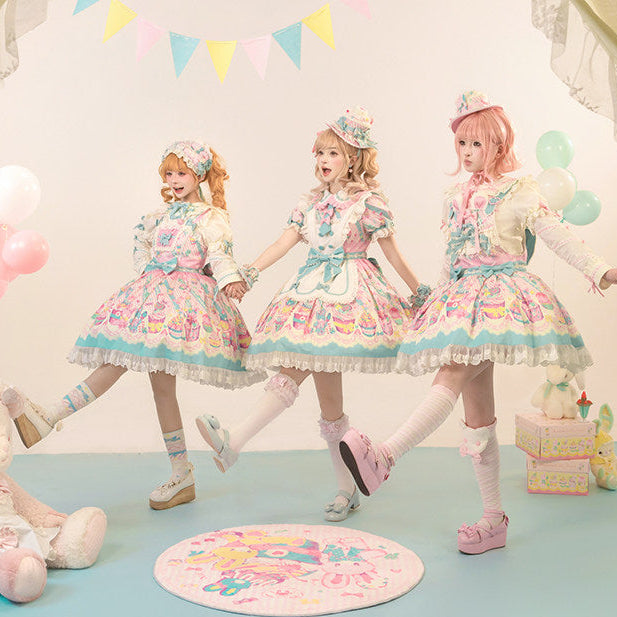 【受注予約1/26まで】Sweet Cup Cake プリントジャンパースカート