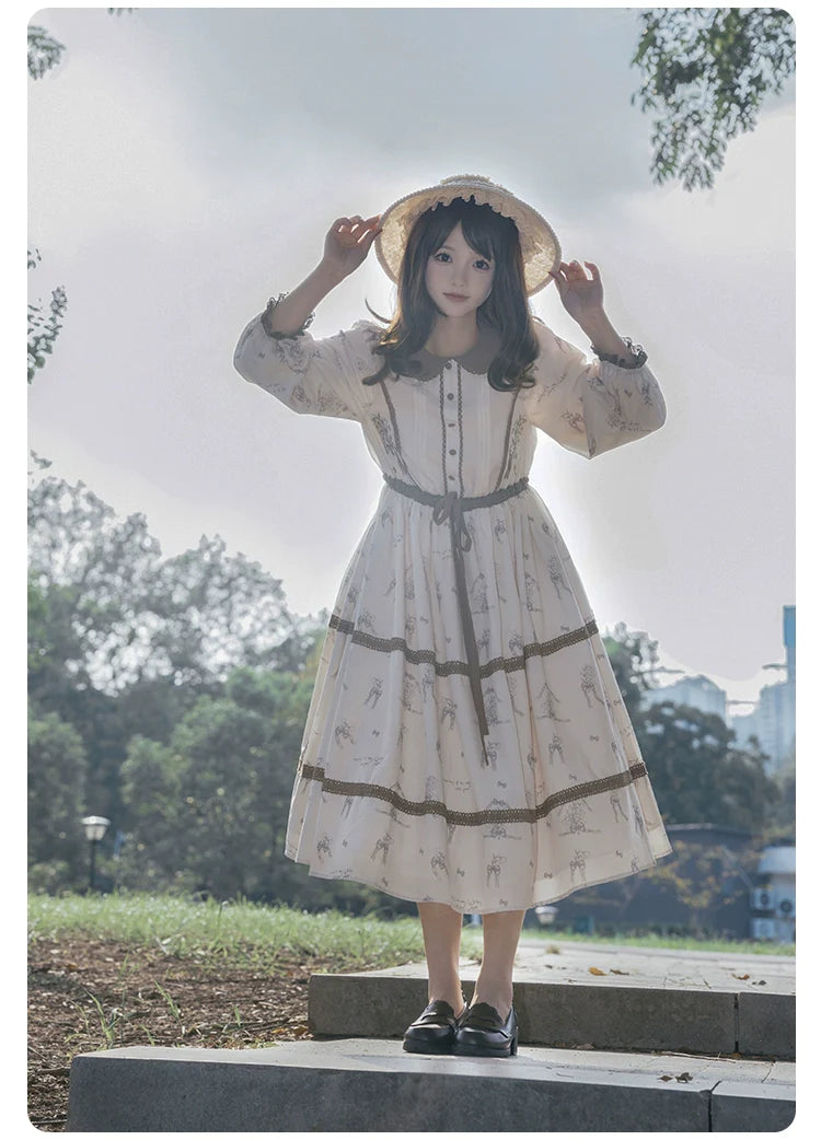 鈴蘭刺繍のブラウンワンピース