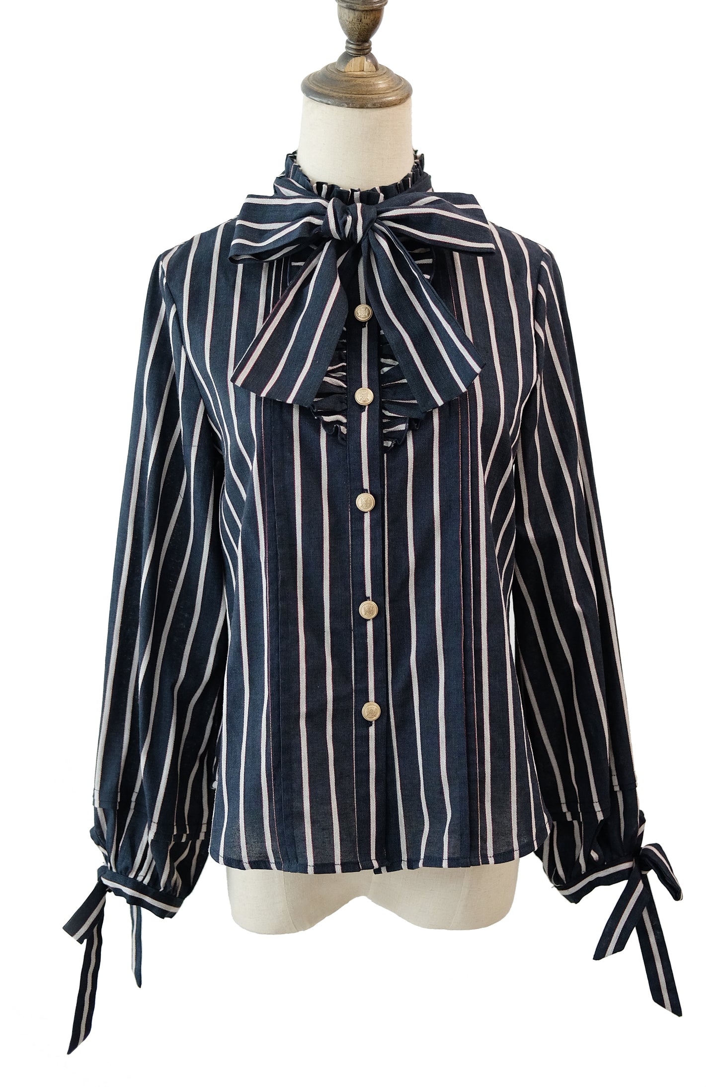 【受注予約12/3まで】Monochrome Reverie ストライプブラウス