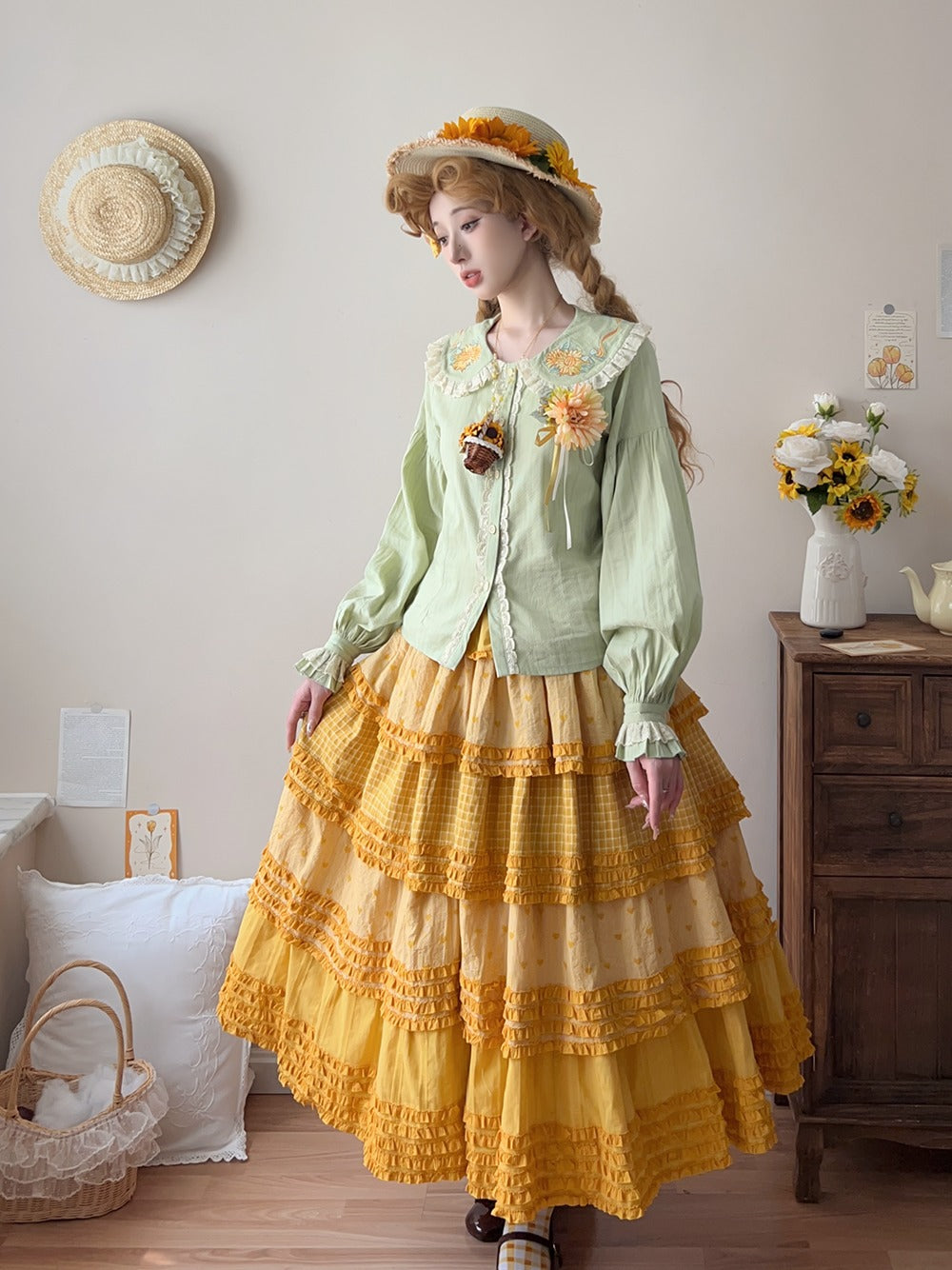 【予約販売】Gardening Sunflower 刺繍襟ブラウス