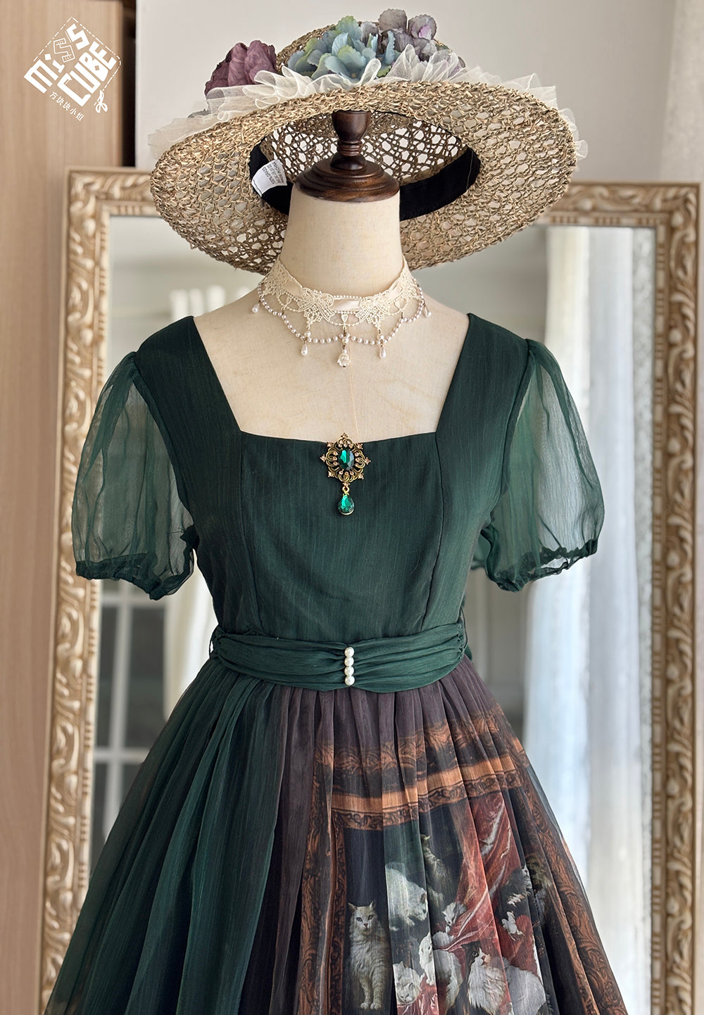 【予約販売】Elegance Greek 油彩画風プリントエンパイアワンピース・新色