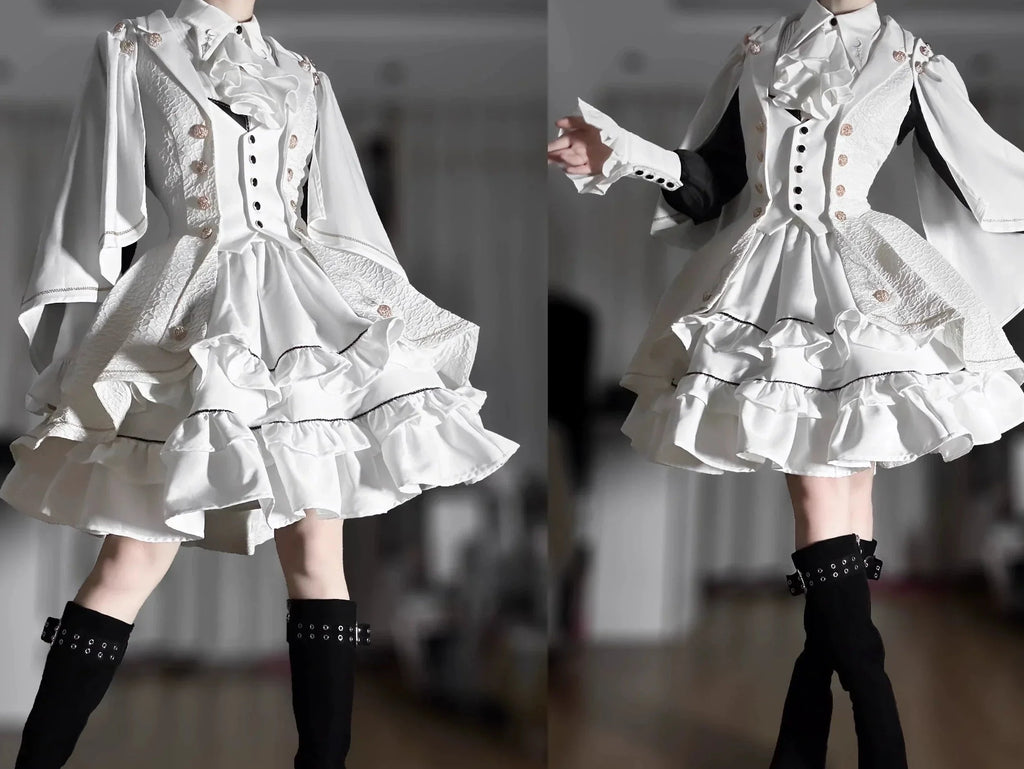 [Resale/Pre-orders until 10/16] Fallen Moon Law Vest with Cape