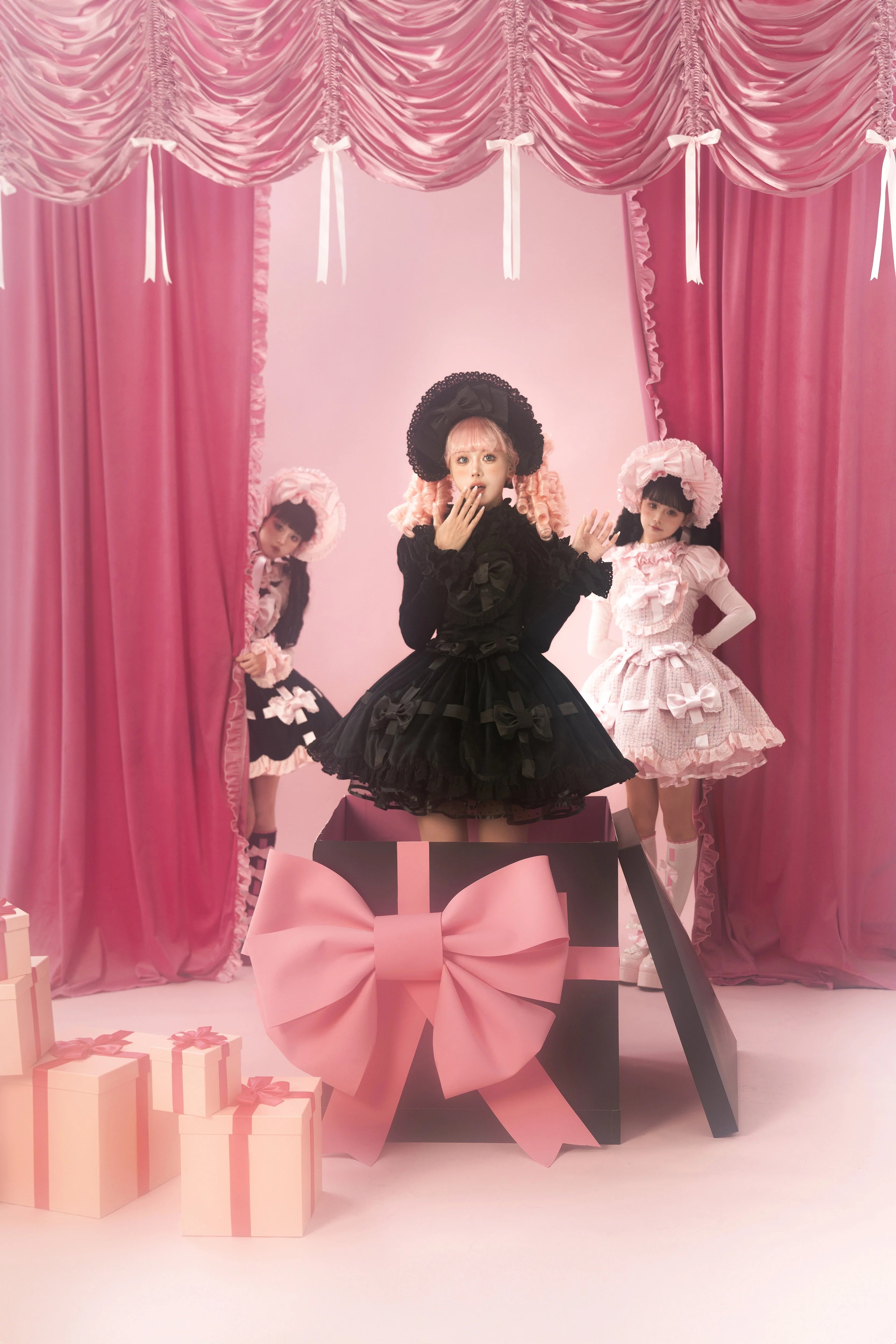 Ribbon Gift Box ドットチュールパニエ