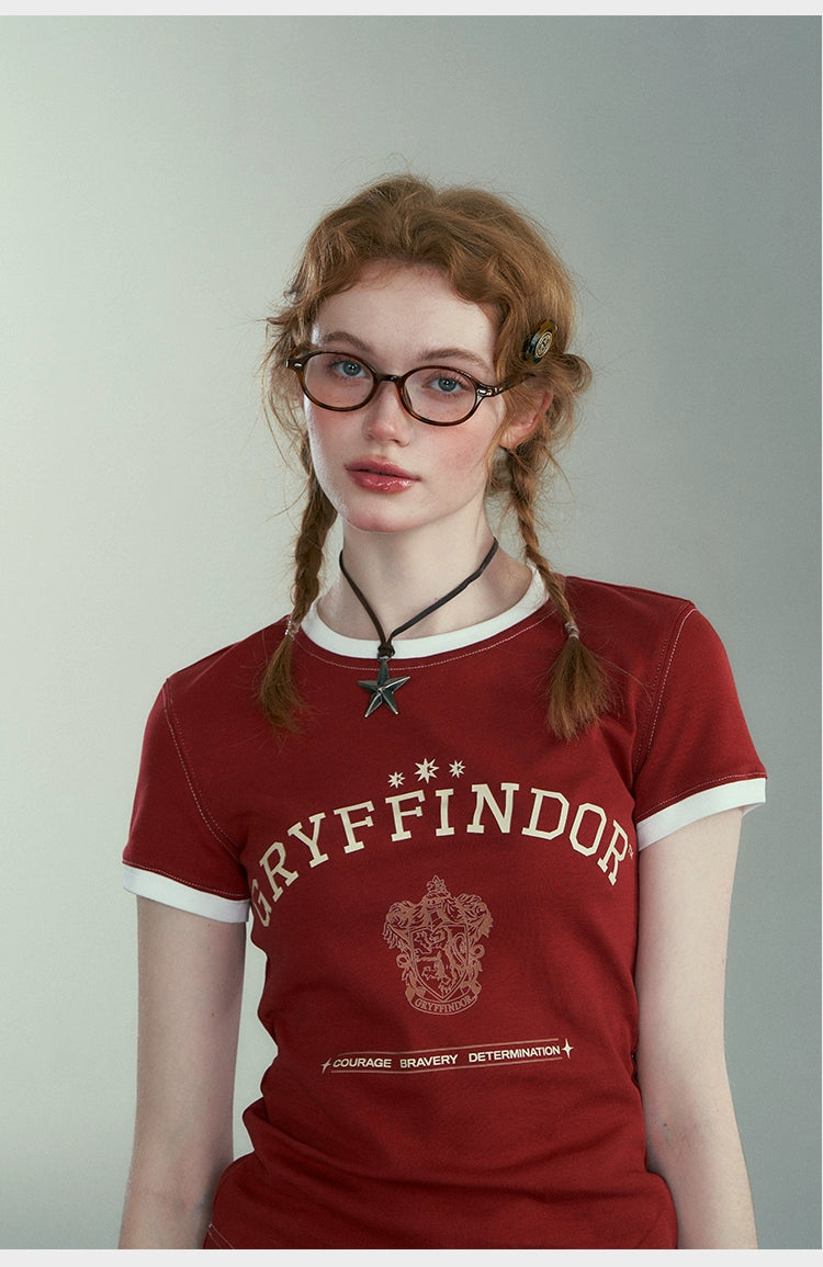 [Pre-order] Hogwarts School of Witchcraft and Wizardry Slim Logo T-shirt