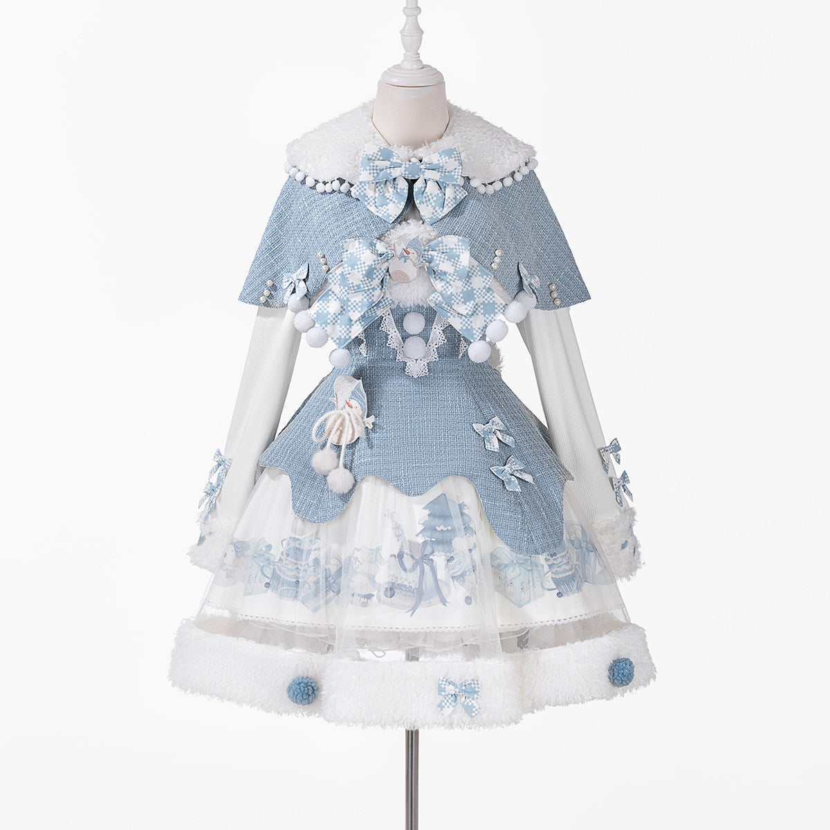 Winter Wonderland ジャンパースカートとマント