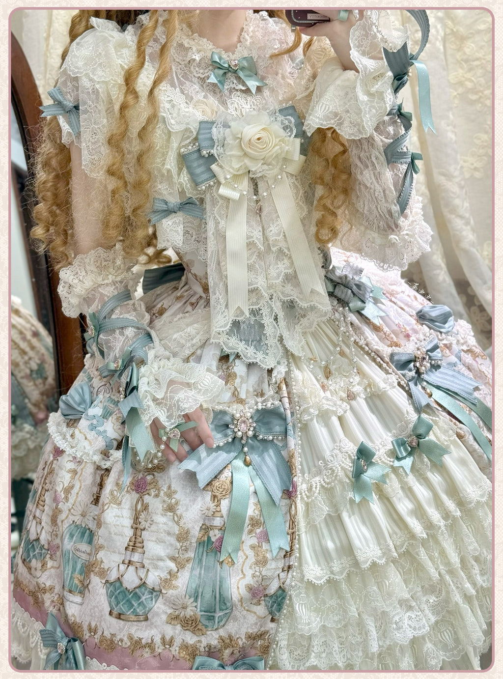 同時購入のみ【受注予約6/16まで】Antique Gemstone Fragrance レースショール