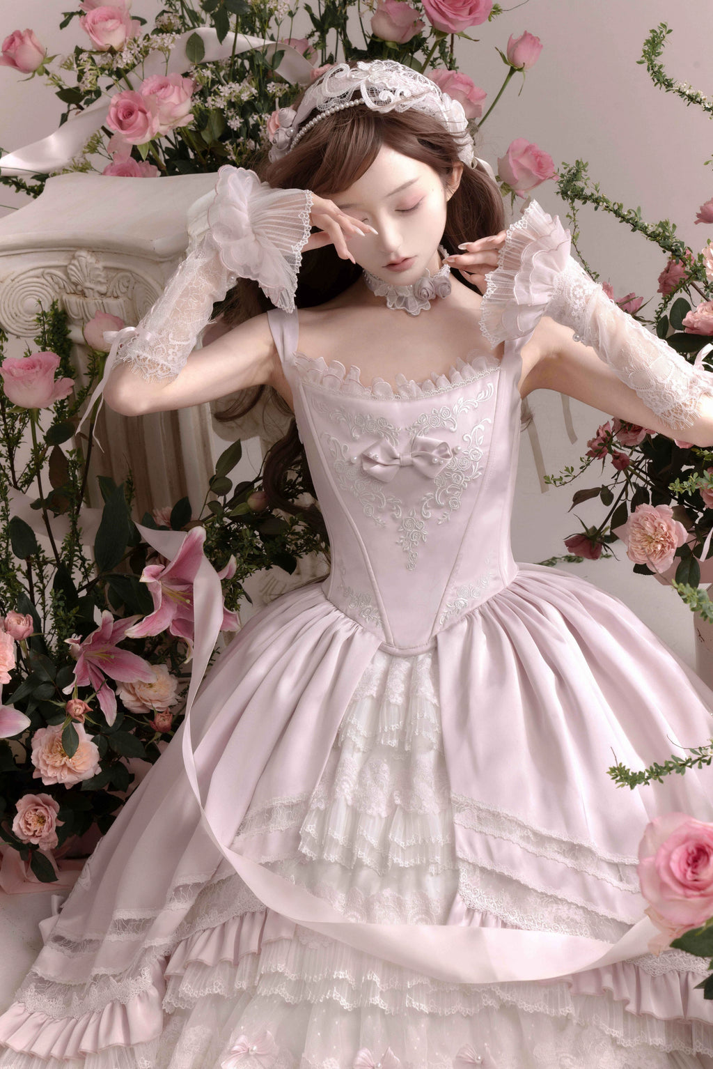 [Pre-orders available until 2/26] Rose Promise Luxury Dress Set