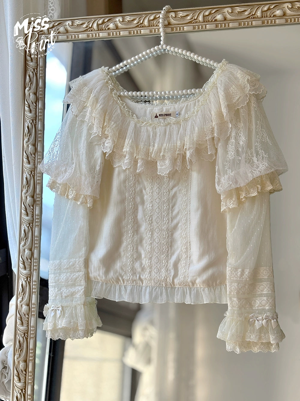 【受注予約9/25まで】Noble Garden 付け袖付きレースブラウス