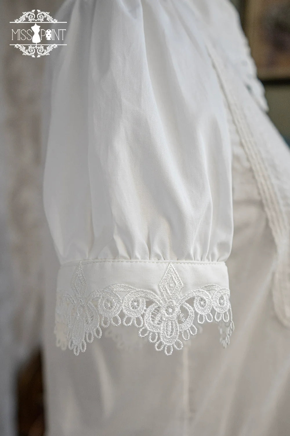 Secret Key White Lace Short Sleeve Blouse