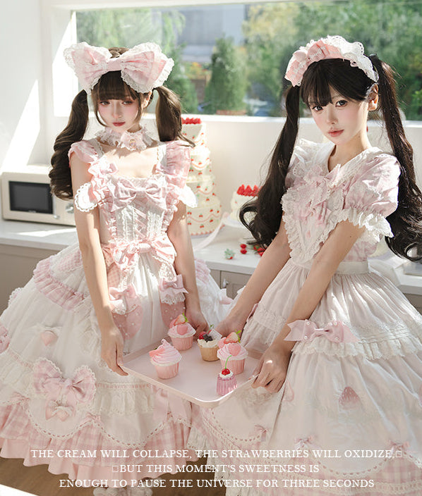 【受注予約11/18まで】Strawberry Cake Guide メイド風ジャンパースカート