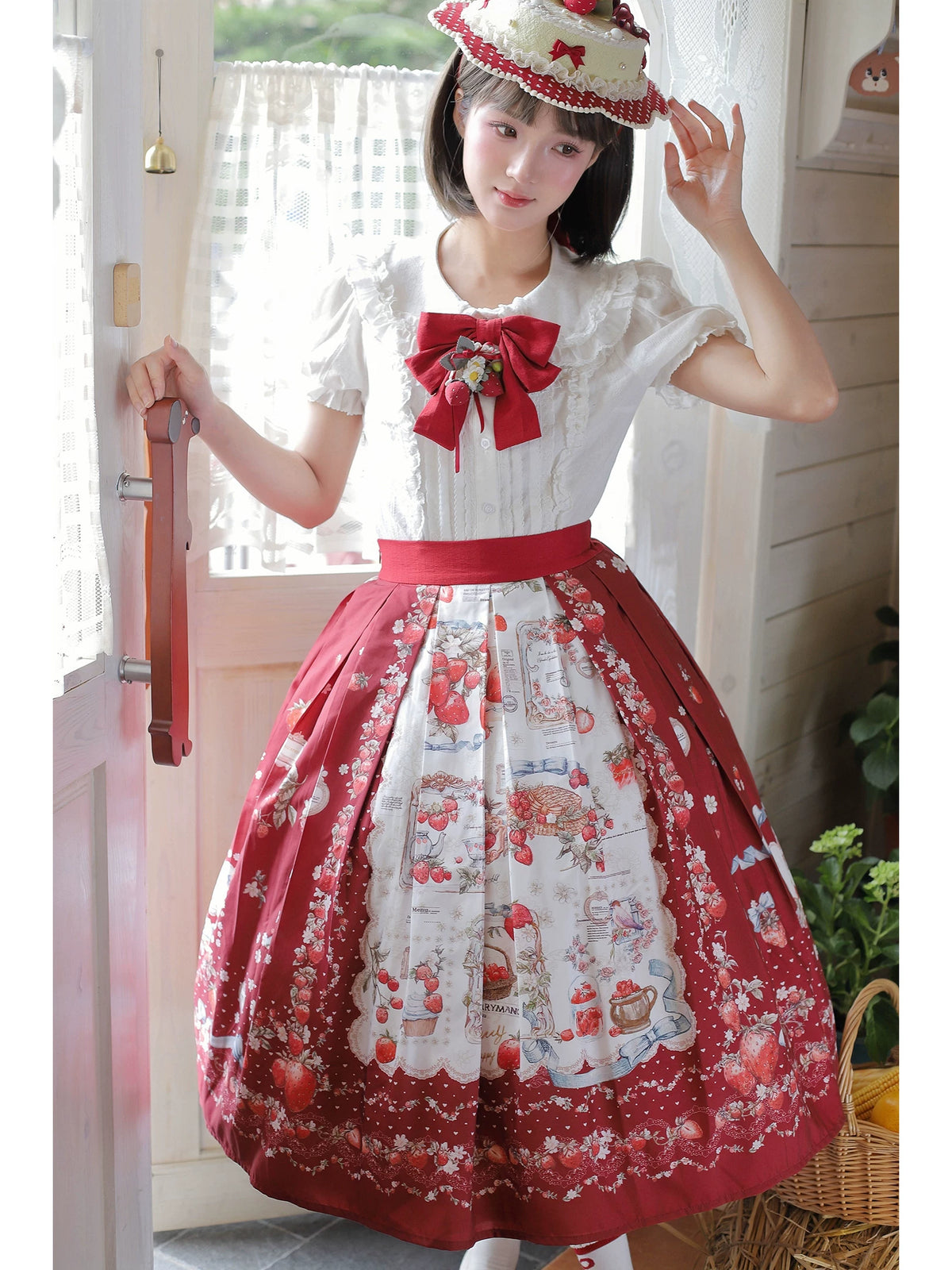 【受注予約10/29まで】Strawberry Manor プリントスカート・ミドル丈