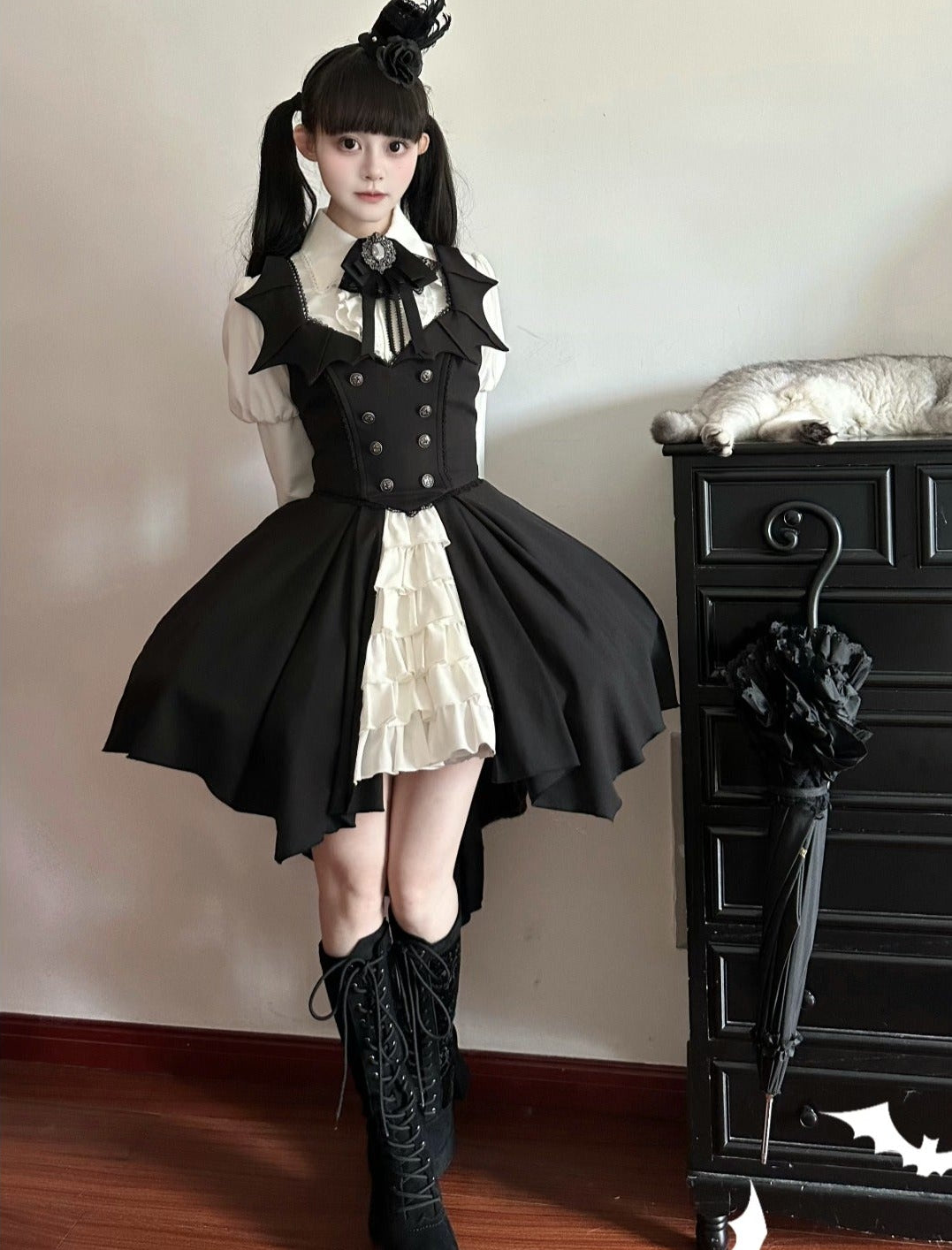 【受注予約10/29まで】Bat Butler ゴシックジャンパースカート＆ブラウスセット