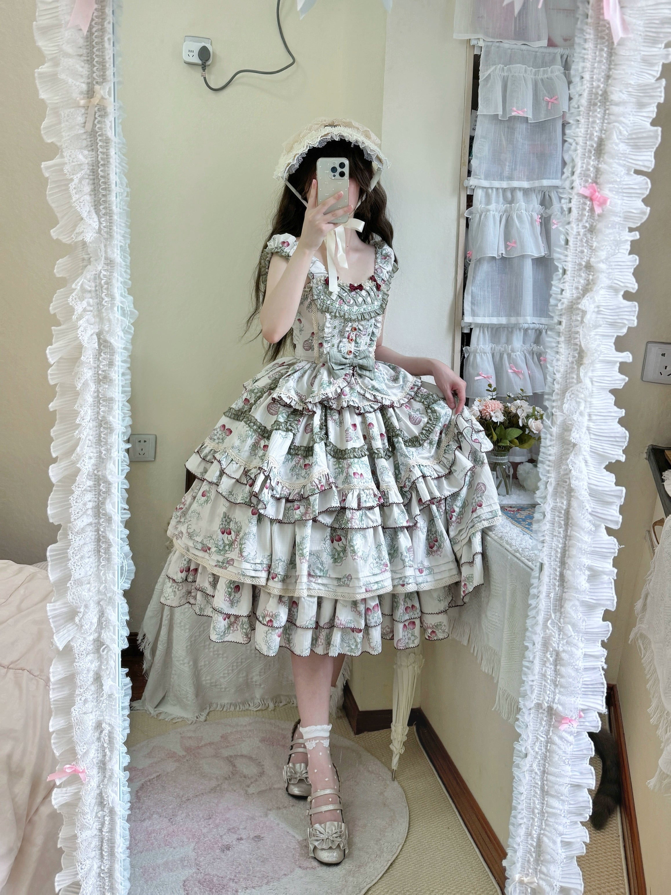 Berry Bells ノースリーブトップスとスカートのセットアップ