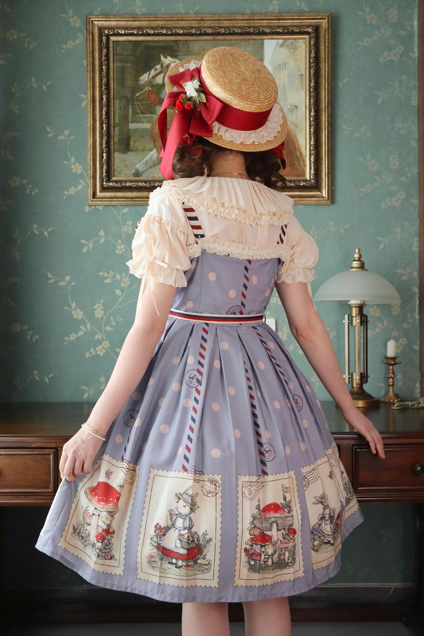 キノコとウサギの切手デザインジャンパースカート