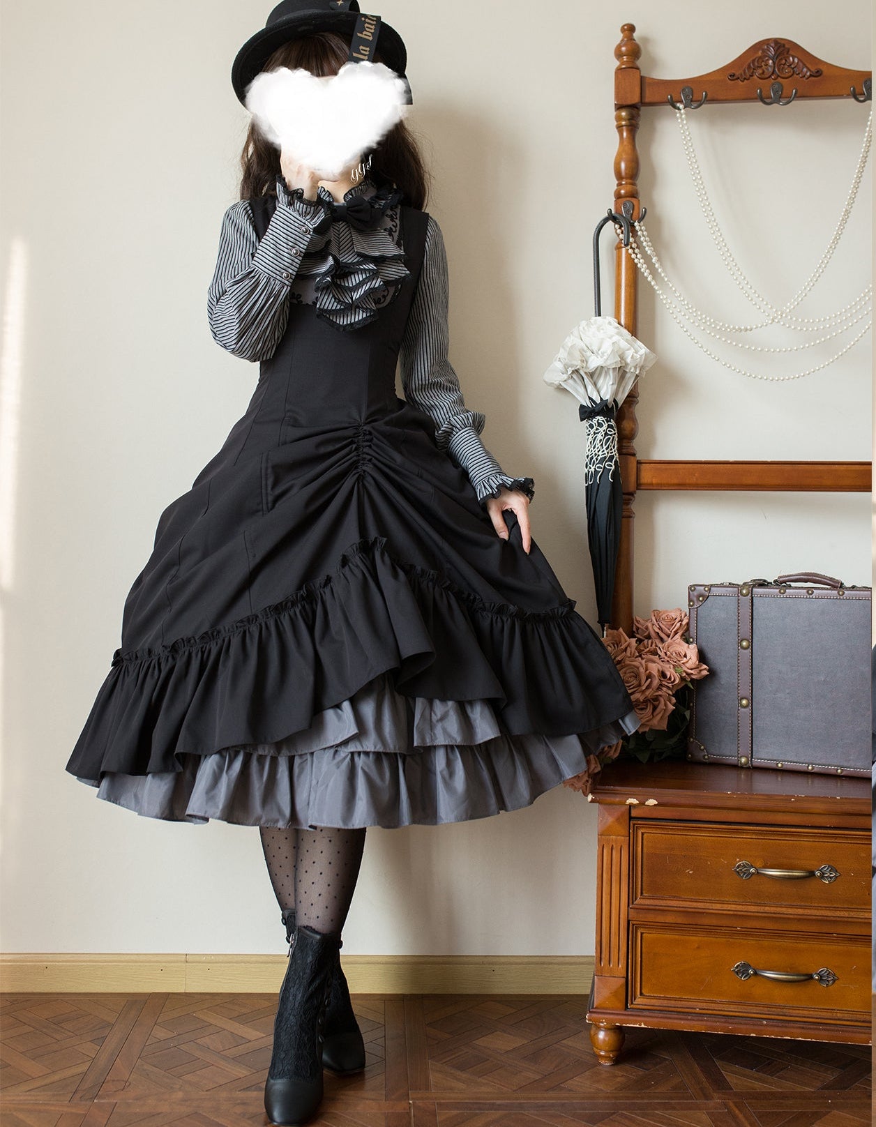 【受注予約12/3まで】Monochrome Reverie ジャンパースカート・無地