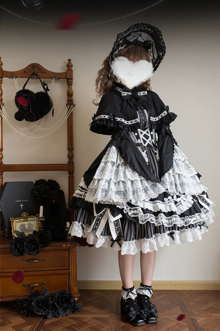 Hybrid Doll Moon Island リボン付きマント